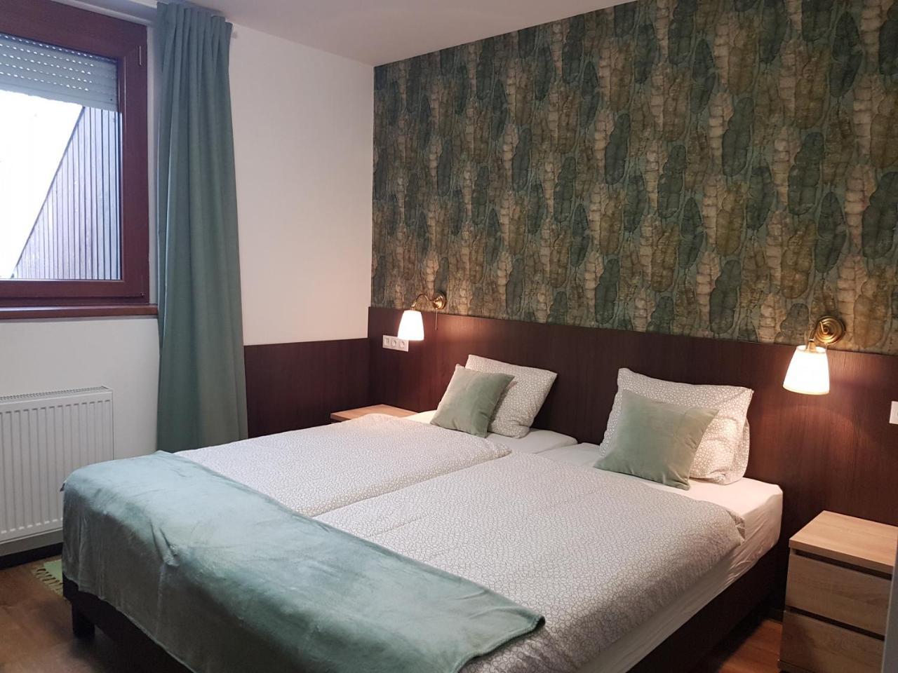 Bajor Panzio Bed & Breakfast Kecskemet Exterior photo